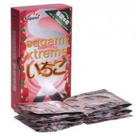 Презервативы Sagami Xtreme Strawberry c ароматом клубники - 10 шт.